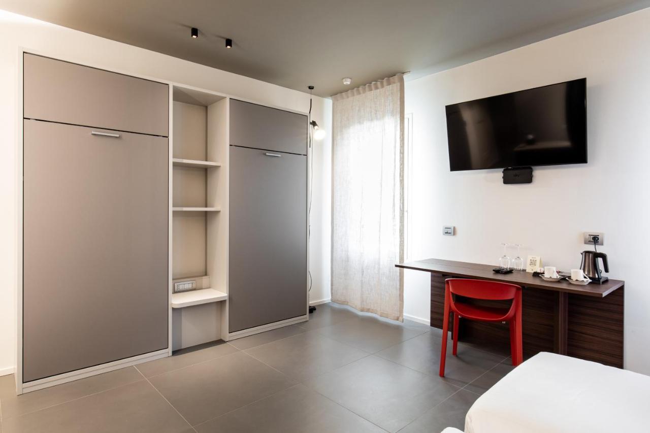 Rb Del Teatro&Apartaments Имола Экстерьер фото