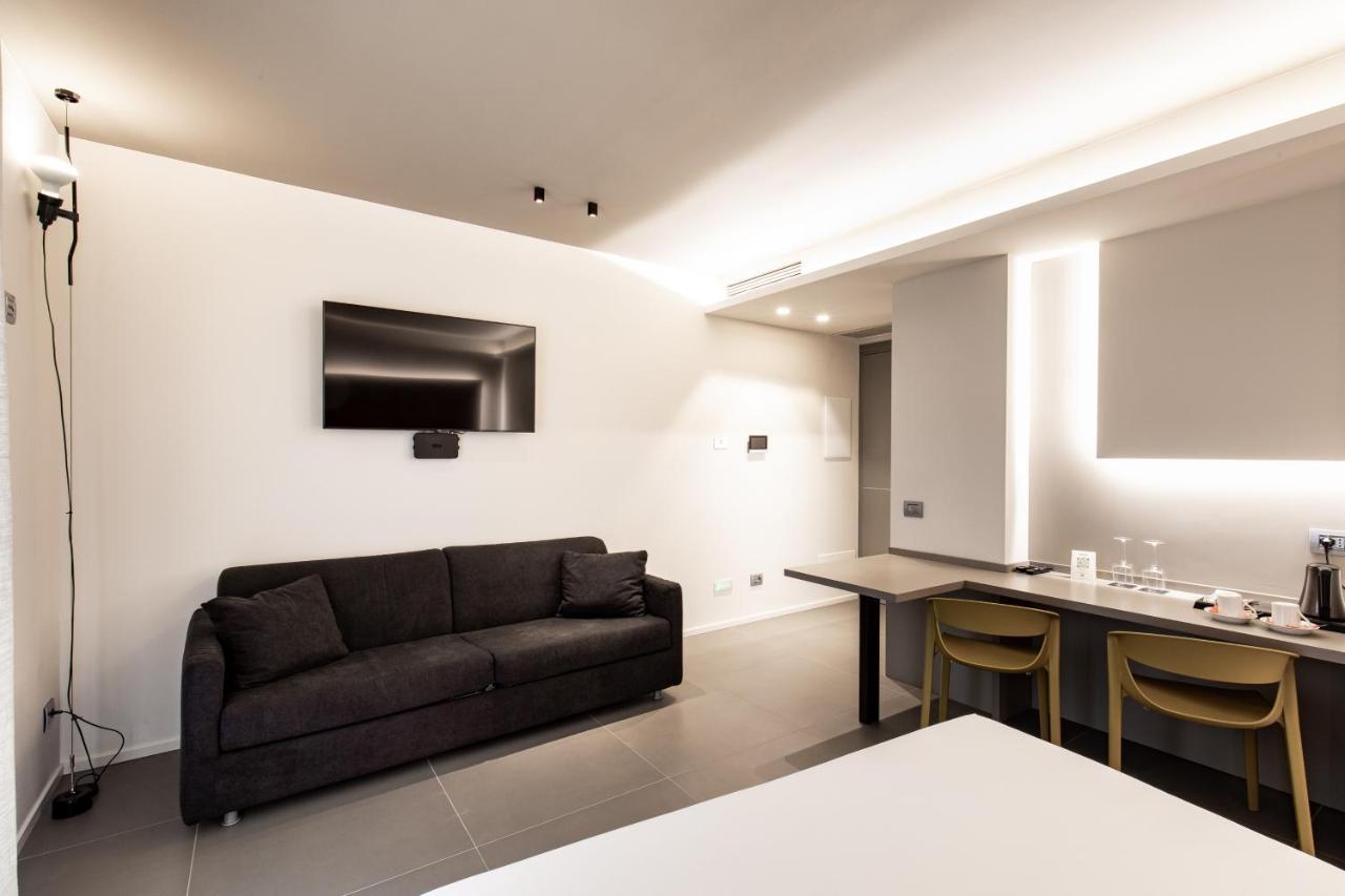 Rb Del Teatro&Apartaments Имола Экстерьер фото
